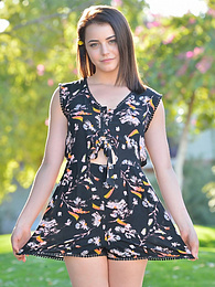 Very-Sexy.com presents: Svelte american dark-haired teen Kylie Quinn in shorts toys her twat outdoor