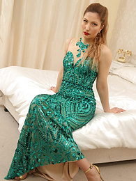Very-Sexy.com presents: Sexy british teen Stephanie Bonham Carter removes her dress and displays her bare skin
