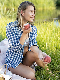 Very-Sexy.com presents: Skinny blonde Paulina gets naked on a blanket in a field of wheat
